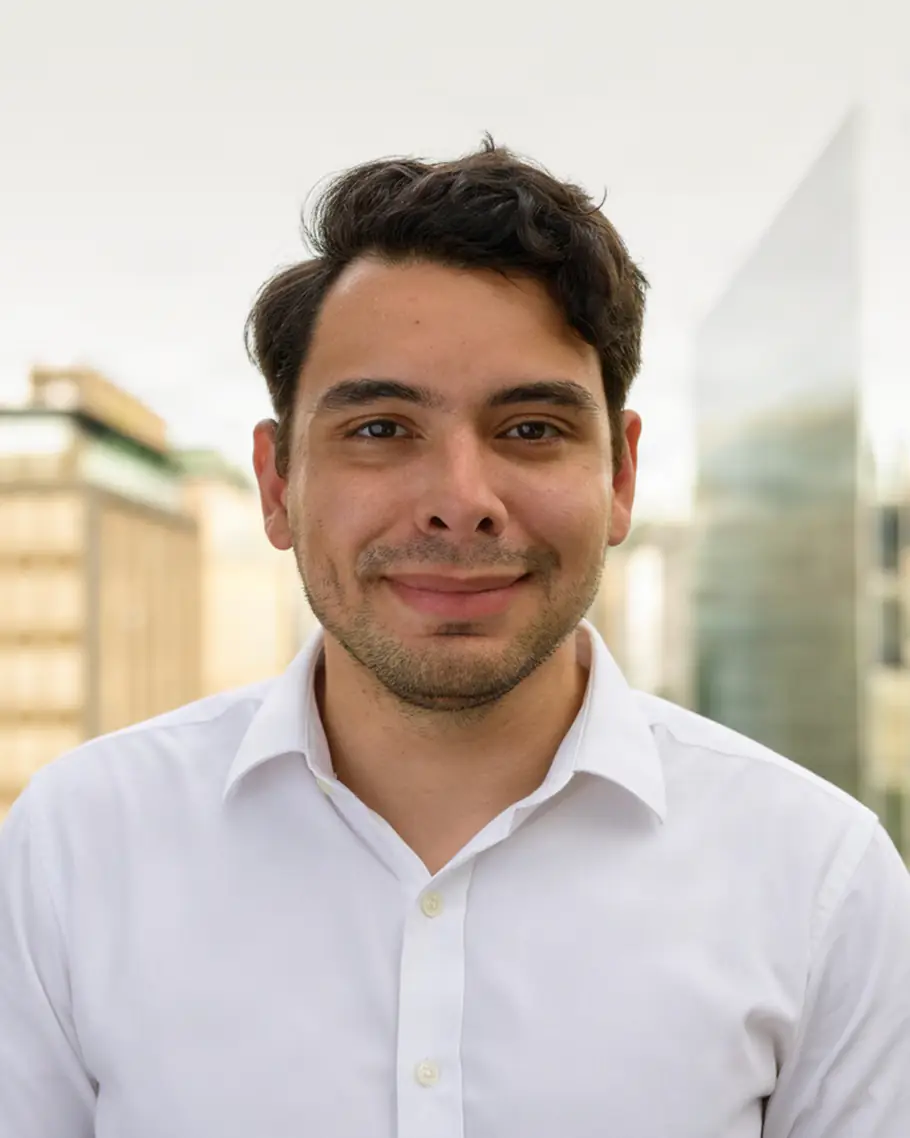 Alejandro Molina